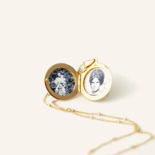 Gold Filled Photo Locket on Satellite Chain - Also in Sterling Silver - We can Add Photos